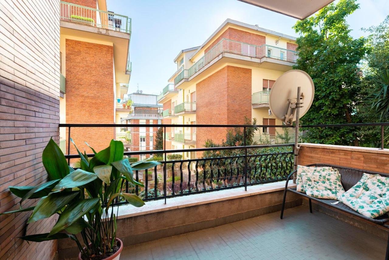 Vatican House Apartment โรม ภายนอก รูปภาพ