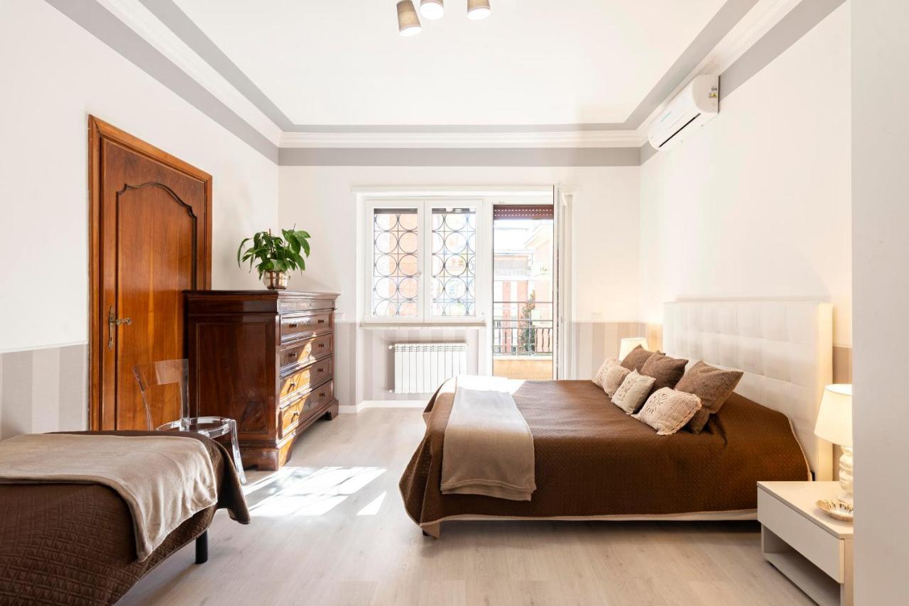 Vatican House Apartment โรม ภายนอก รูปภาพ
